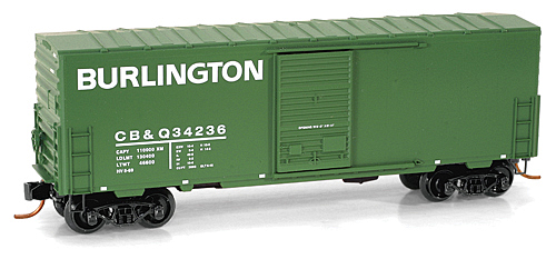 Micro-Trains 40' Boxcars • Assorted Road Names